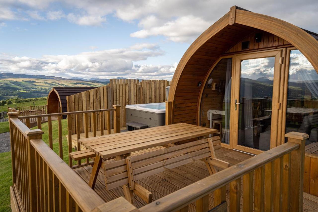 Farragon Luxury Glamping Pod With Hot Tub & Pet Friendly At Pitilie Pods Apartment Aberfeldy
