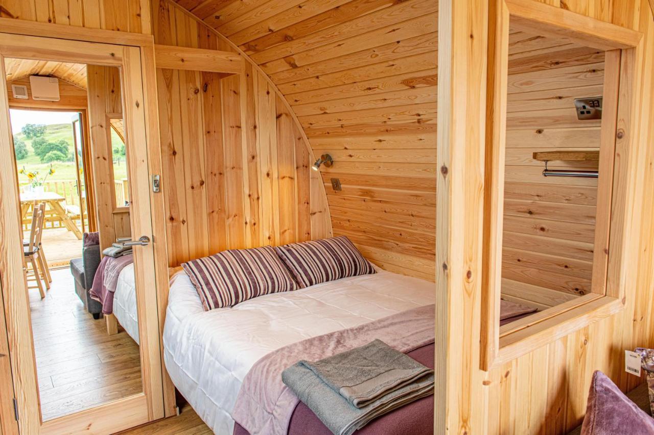 Apartment Farragon Luxury Glamping Pod With Hot Tub & Pet Friendly At Pitilie Pods Aberfeldy
